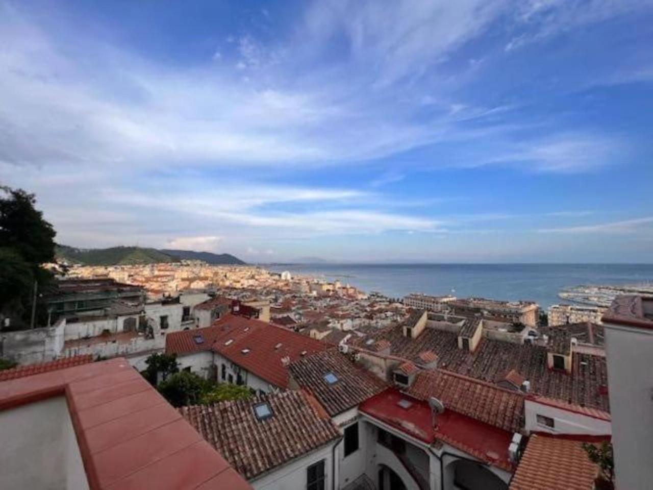 Apartamento Ti Racconto Il Mare Salerno Exterior foto